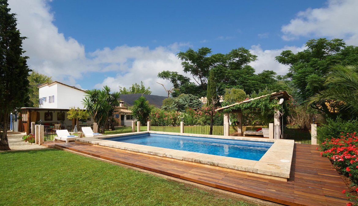 Pool and garden