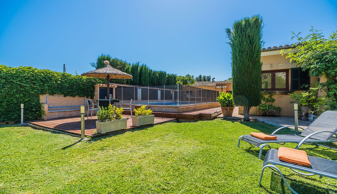 Pool and garden